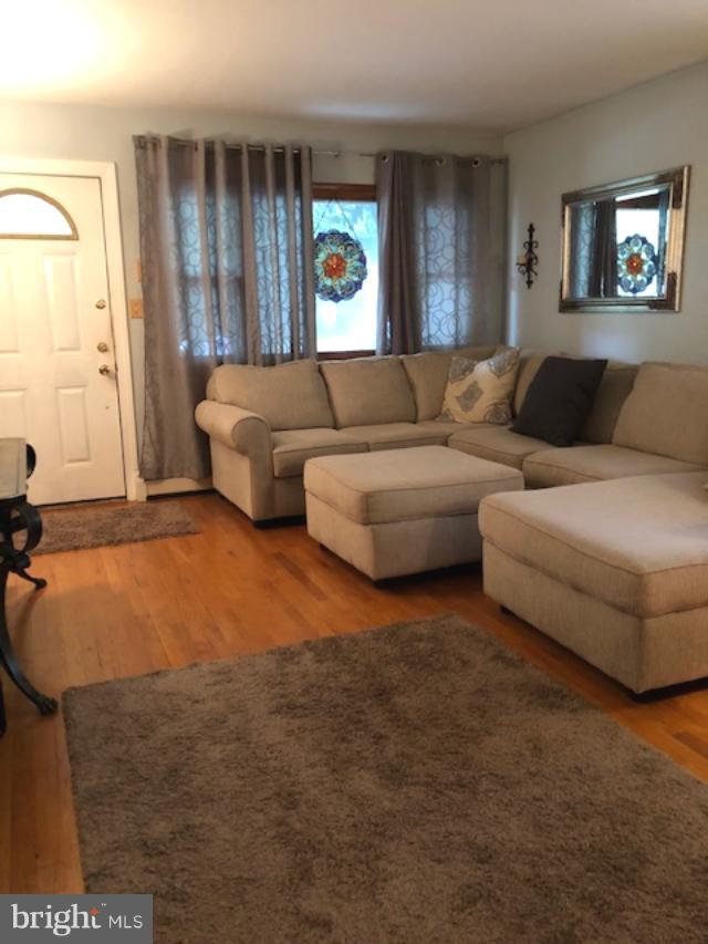788 George Avenue Baltimore, MD 21221 - Photo 5 of 27 Living Room-Wood Floors!