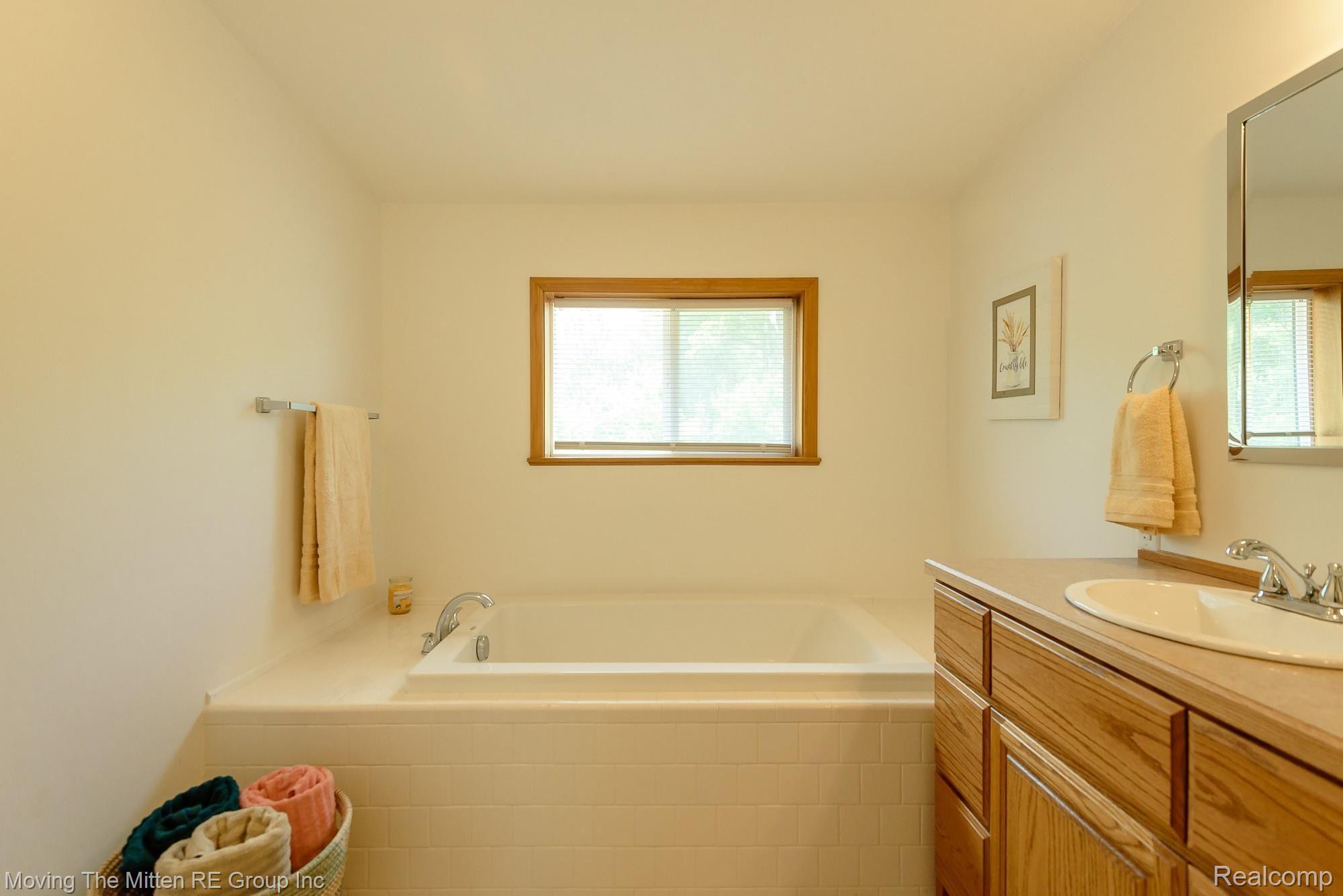 6740 Stout Road Carleton, MI 48117 - Photo 24 of 53 MTM_6740_stout-5.jpg