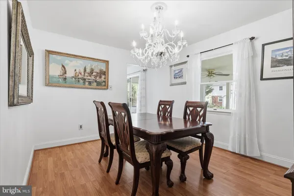 $735,000 | 13545 Tabscott Drive, Chantilly, VA 20151