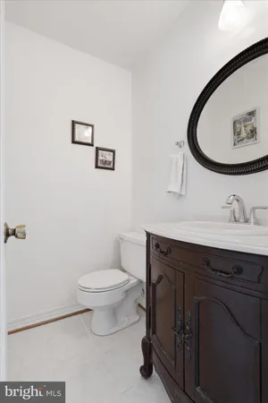 $735,000 | 13545 Tabscott Drive, Chantilly, VA 20151