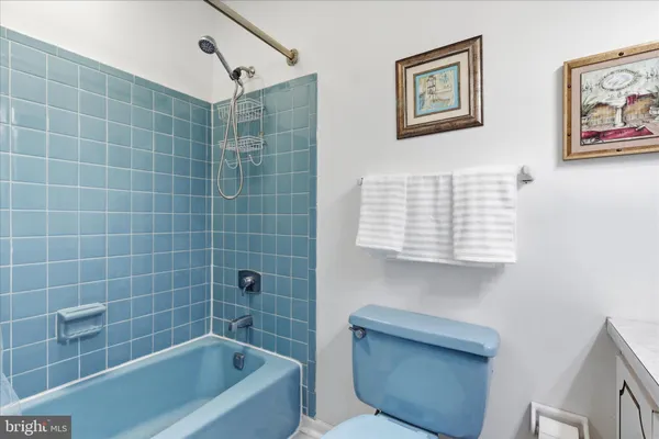 $735,000 | 13545 Tabscott Drive, Chantilly, VA 20151