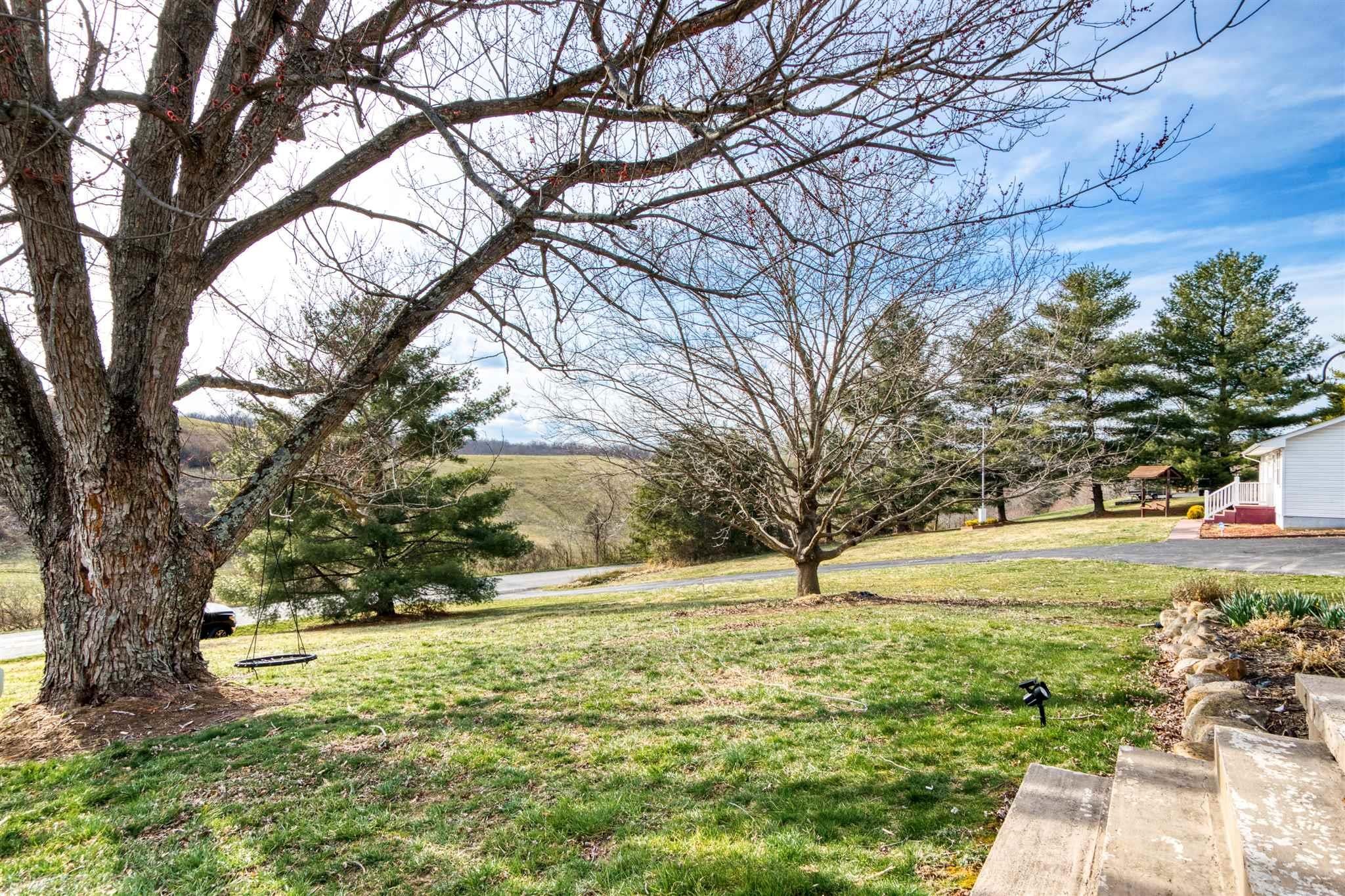 2198 Fire Tower Road Christiansburg, VA 24073 - Photo 15 of 48 Gallery Image 15
