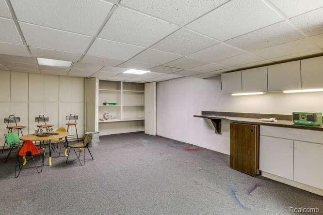 280 Millrace Road Birmingham, MI 48009 - Photo 21 of 24