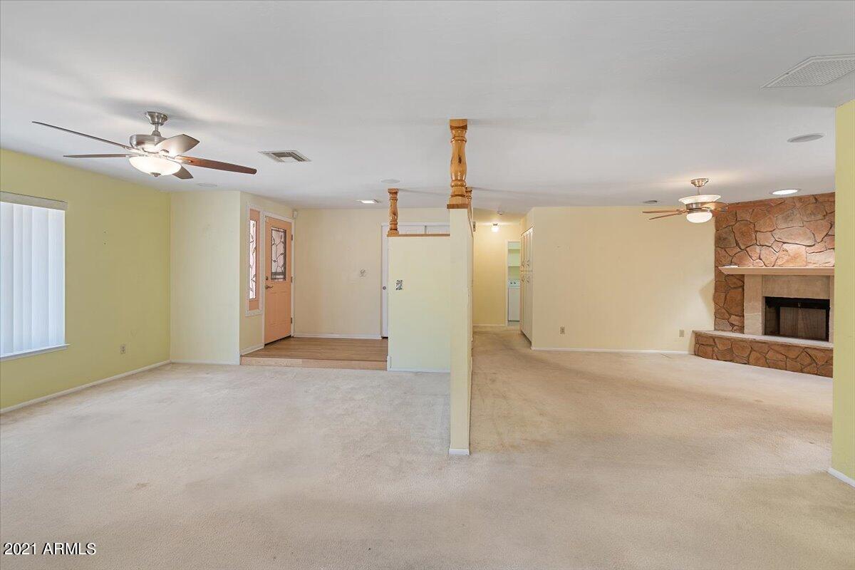 04-Living Room