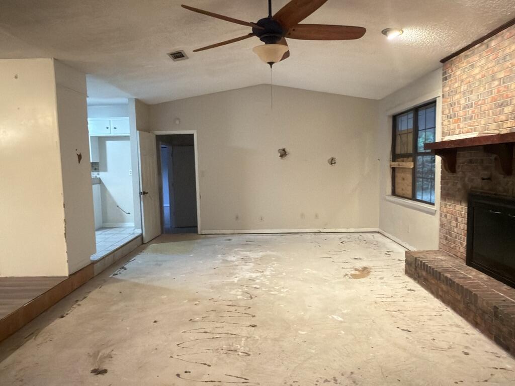 4301 Pace Lane Pace, FL 32571 - Photo 2 of 23 8FEF8D52-825A-49C6-98A9-47754E3117B8_1_1