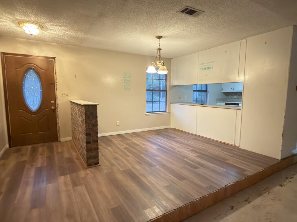 4301 Pace Lane Pace, FL 32571 - Photo 3 of 23 3CA0842B-3758-40DD-AA56-65C14B4E9584_1_1