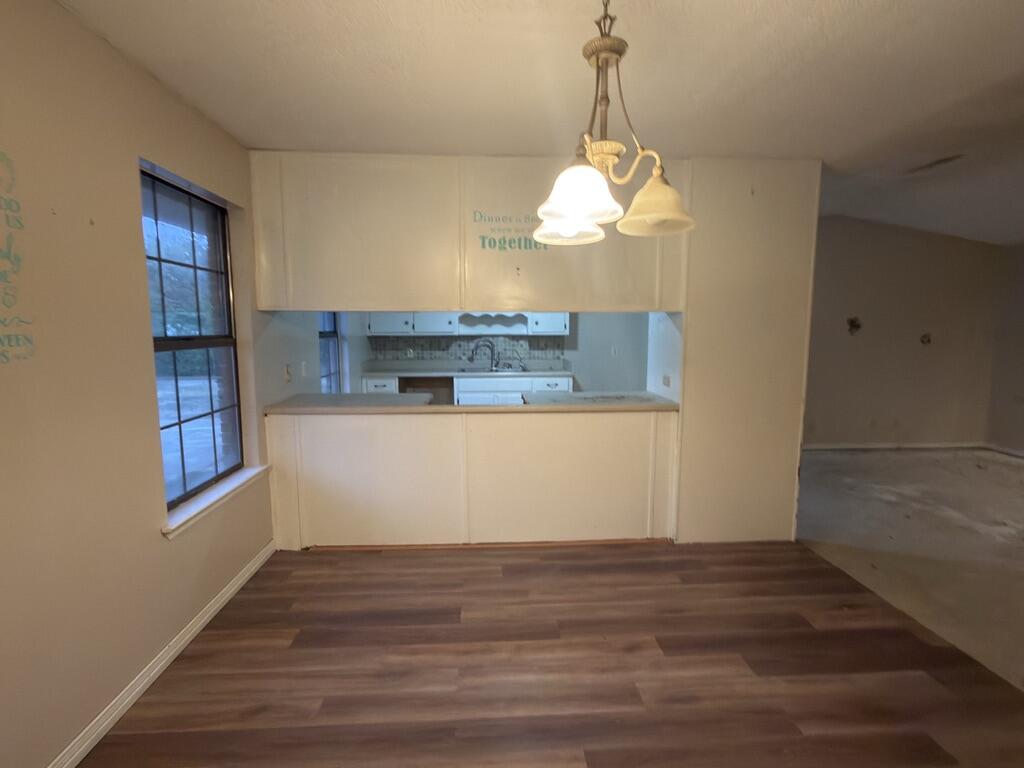 4301 Pace Lane Pace, FL 32571 - Photo 10 of 23 A077F6FD-1F8D-4EA3-A64C-228F191D4032_1_1