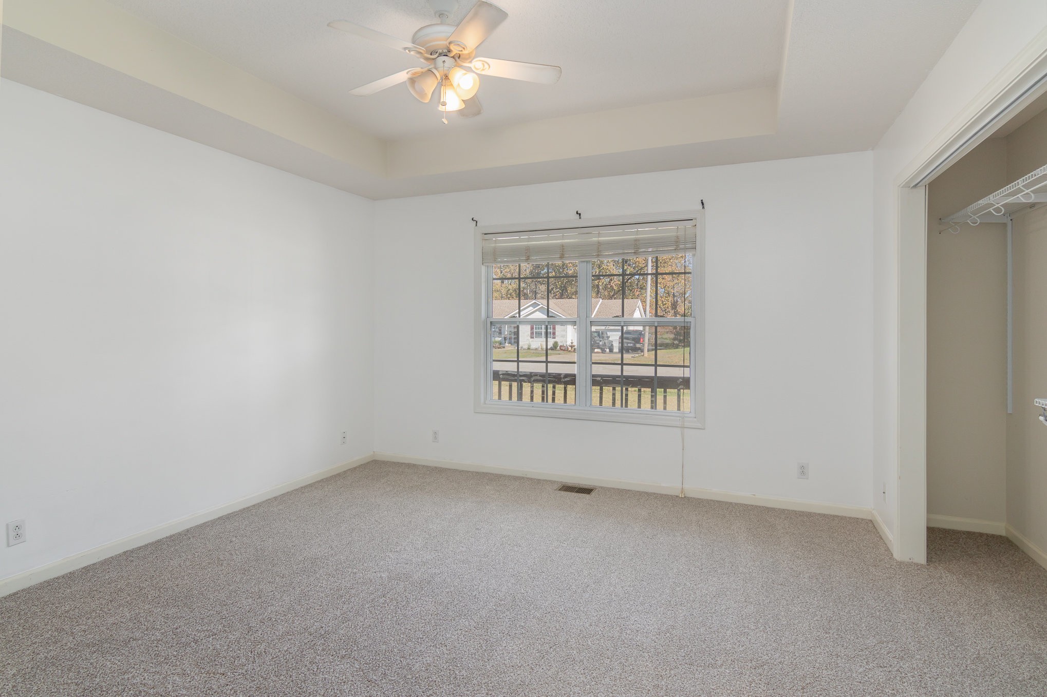 3289 Backridge Road Woodlawn, TN 37191 - Photo 14 of 30 an empty room with a window