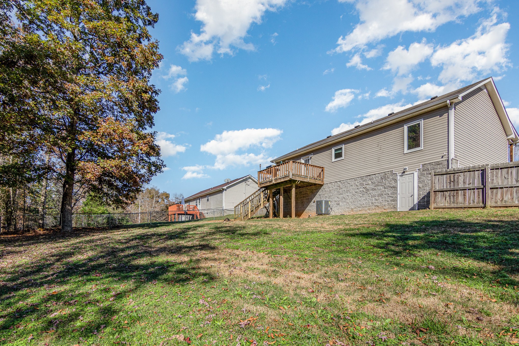 3289 Backridge Road Woodlawn, TN 37191 - Photo 3 of 30