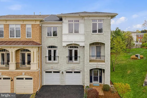 $1,010,000 | 43575 Purple Aster Terrace, Leesburg, VA 20176