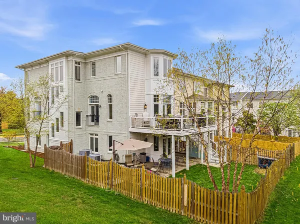 $993,000 | 43575 Purple Aster Terrace, Leesburg, VA 20176