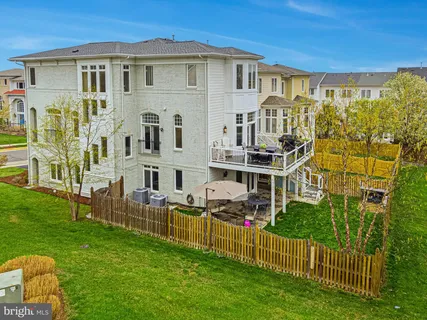 $1,010,000 | 43575 Purple Aster Terrace, Leesburg, VA 20176