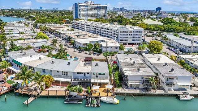 $1,849,000 | 830 Raymond Street, Miami Beach, FL 33141