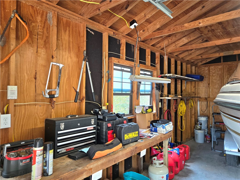 219 Ripple Creek Lane Somerville, TX 77879 - Photo 34 of 40