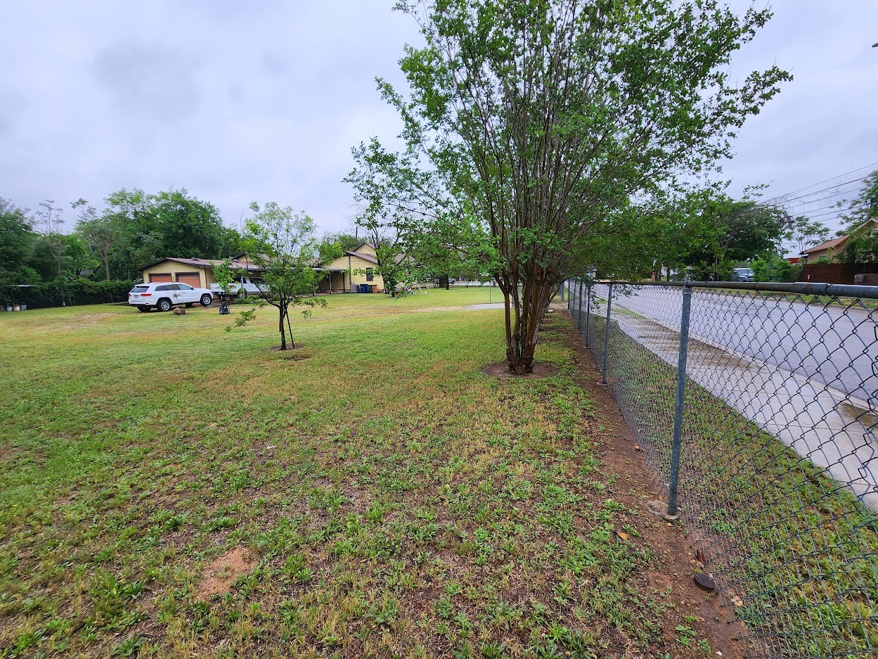 808 Montopolis Drive Austin, TX 78741 - Photo 12 of 31