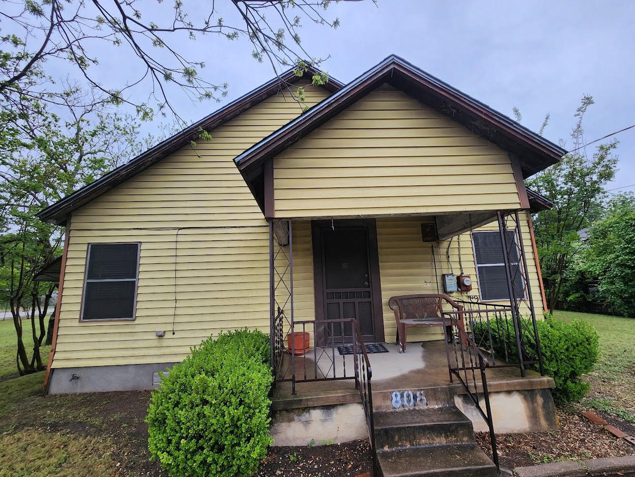 808 Montopolis Drive Austin, TX 78741 - Photo 2 of 31
