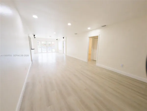 $6,500 | 5781 Southwest 25th Street, Miami, FL 33155