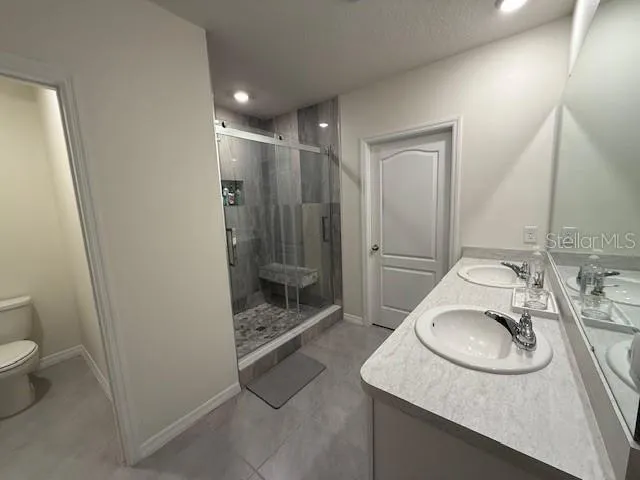 $2,775 | 2924 Canary Lane, Tavares, FL 32778