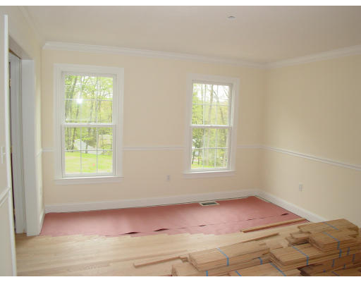 105 2nd Road Marlborough, MA 01752 - Photo 7 of 9 Gallery Image 7