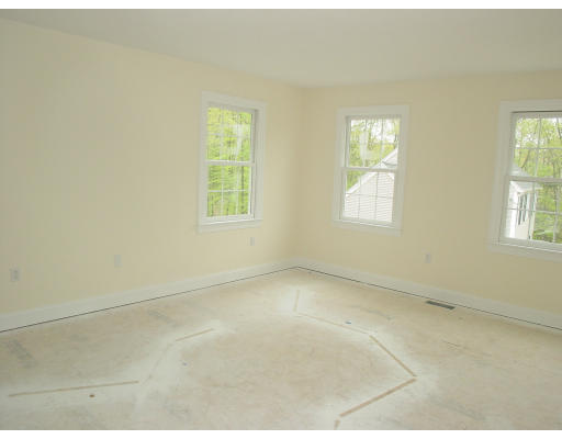 105 2nd Road Marlborough, MA 01752 - Photo 9 of 9 Gallery Image 9
