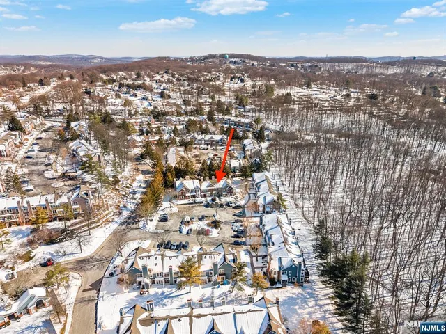 $499,998 | 34 Hillsborough Court, Rockaway, NJ 07866