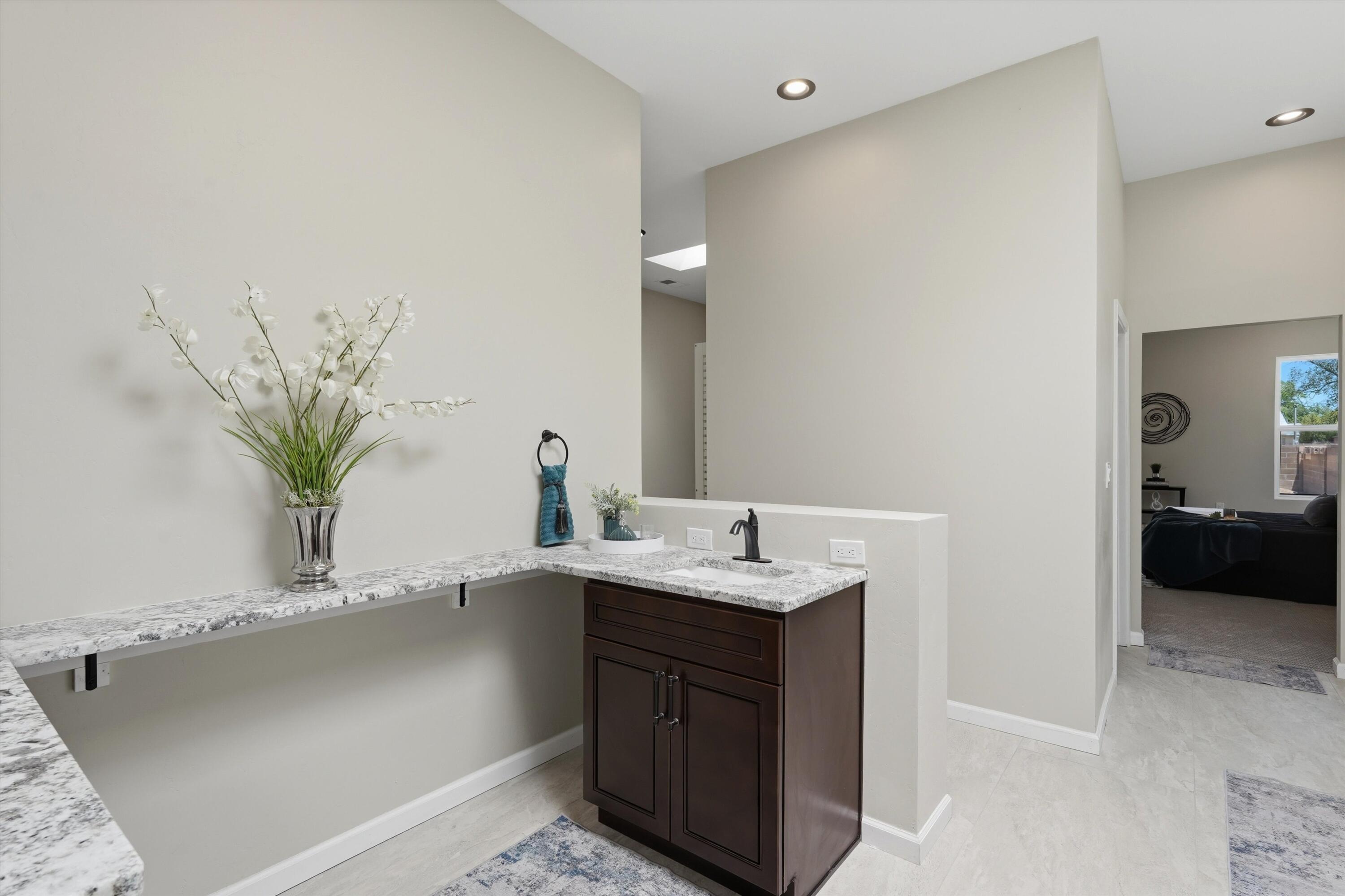 1325 Van Cleave Road Northwest Albuquerque, NM 87107 - Photo 26 of 42 Gallery Image 26