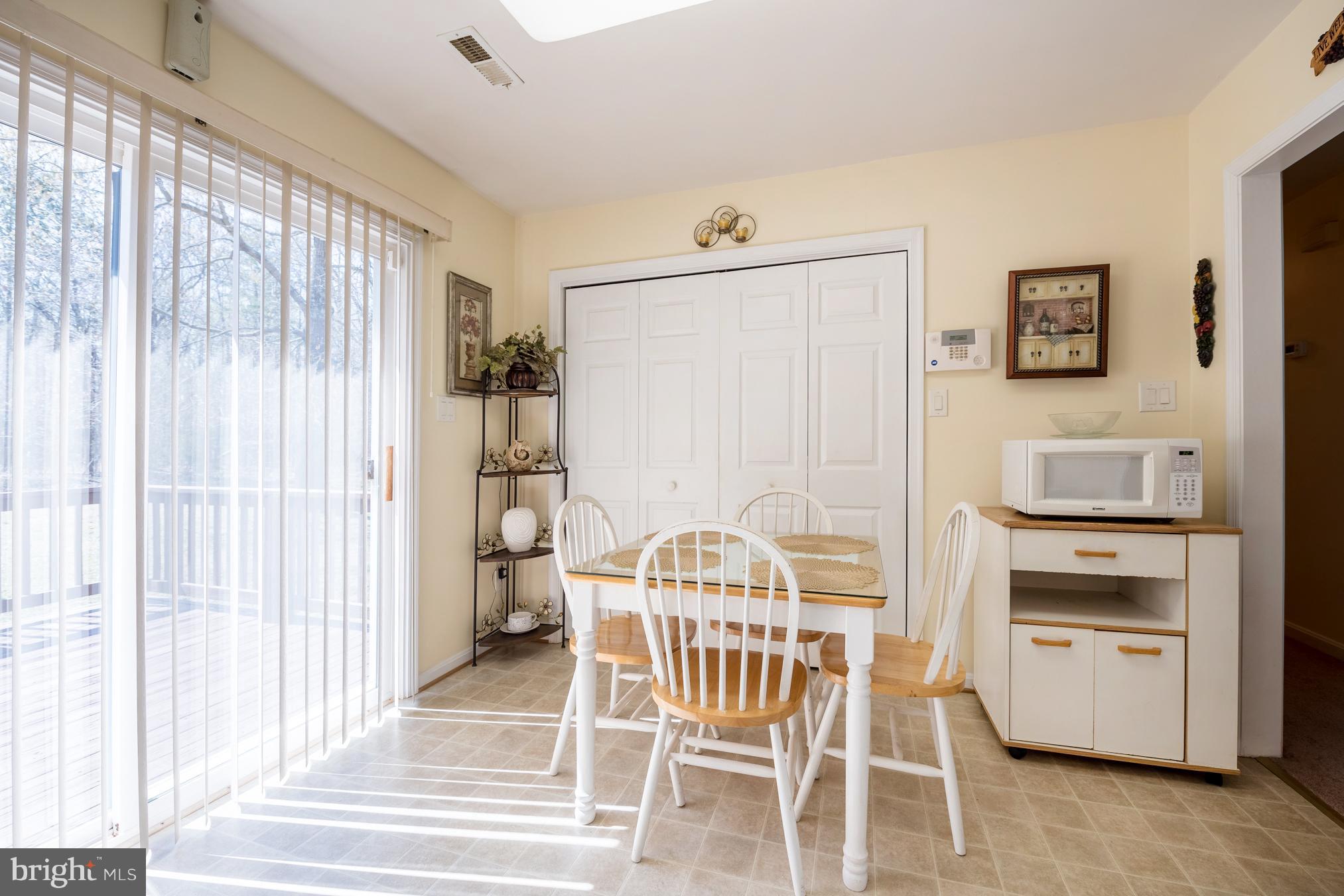 9010 Black Walnut Run Road Rhoadesville, VA 22542 - Photo 23 of 29 Kitchen