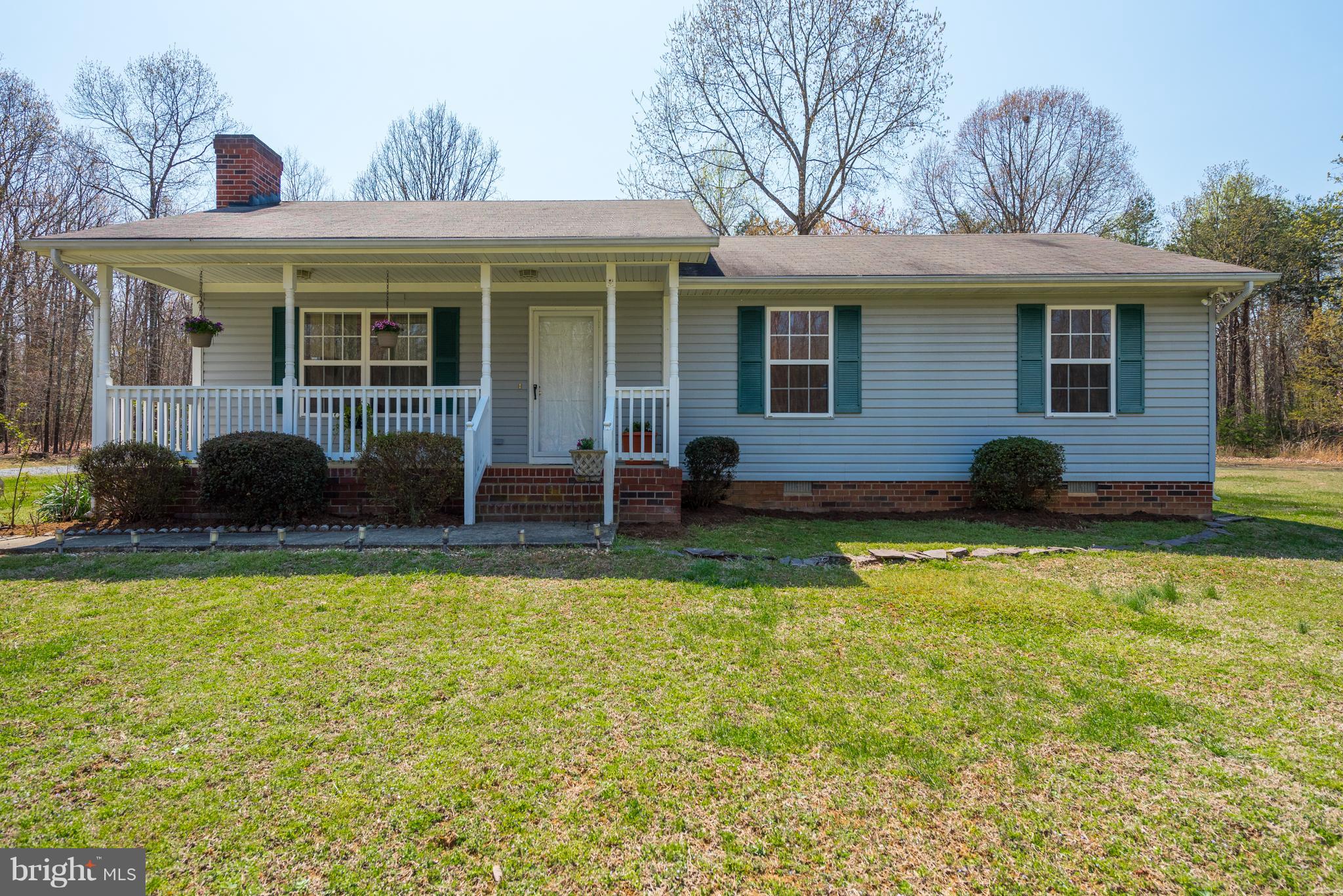 9010 Black Walnut Run Road Rhoadesville, VA 22542 - Photo 6 of 29 Exterior (Front)