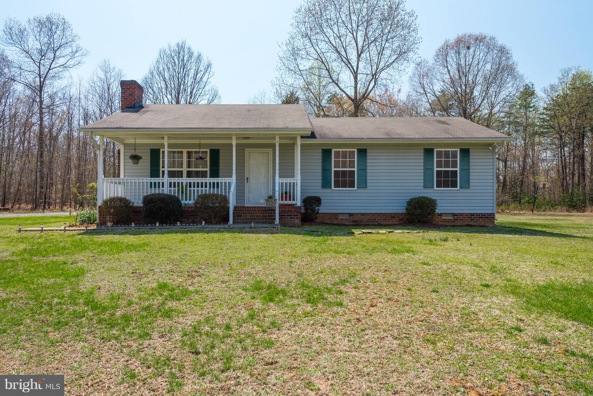 9010 Black Walnut Run Road Rhoadesville, VA 22542 - Photo 7 of 29 Exterior (Front)
