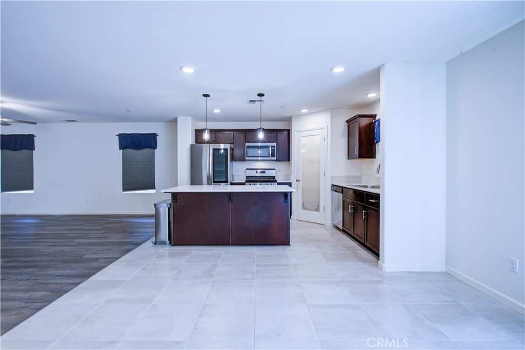 626 Heitz Court Merced, CA 95348 - Photo 8 of 46 Gallery Image 8