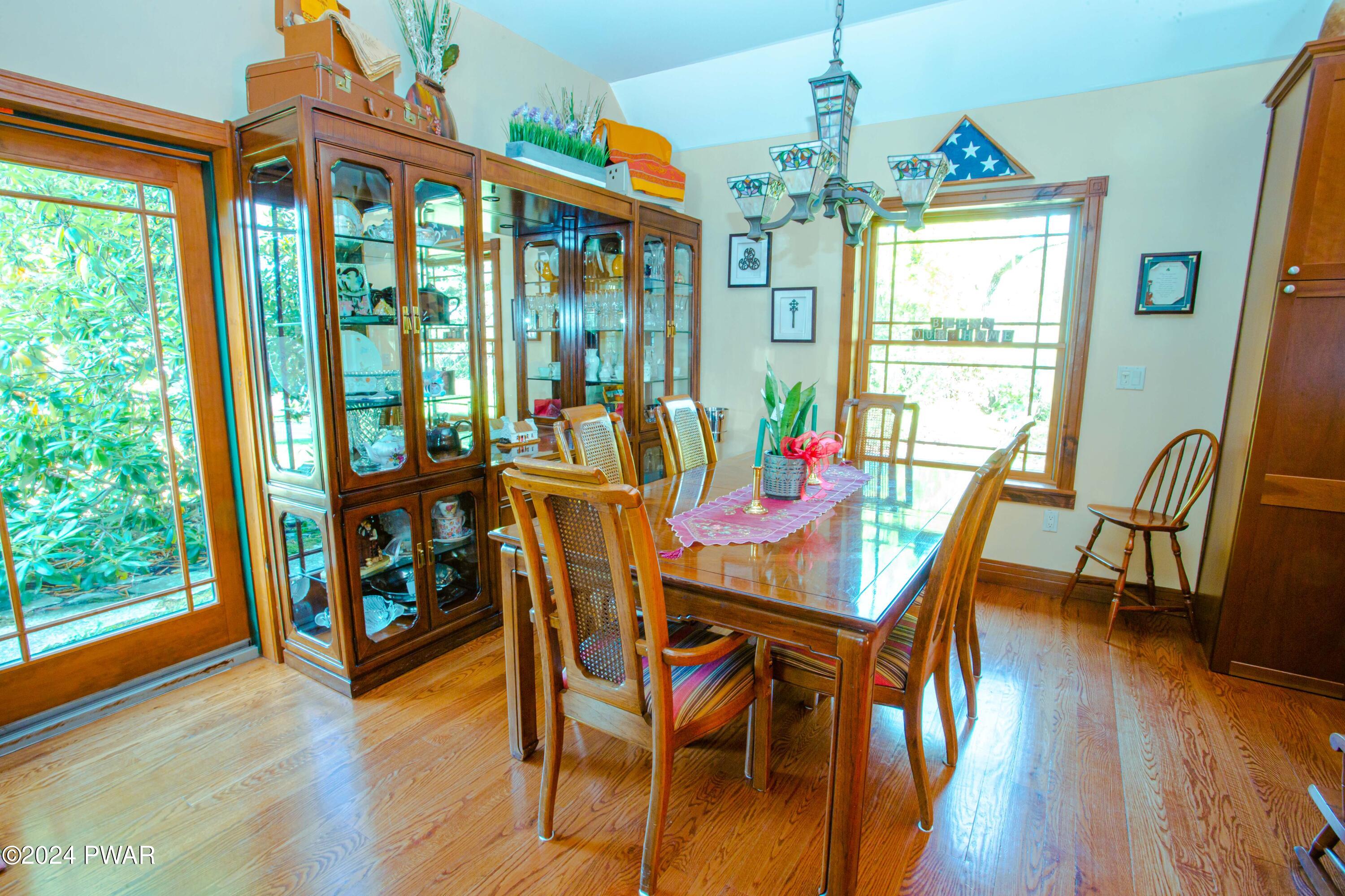 332 Gumbletown Road Paupack, PA 18451 - Photo 10 of 36 A23A7641-HDR