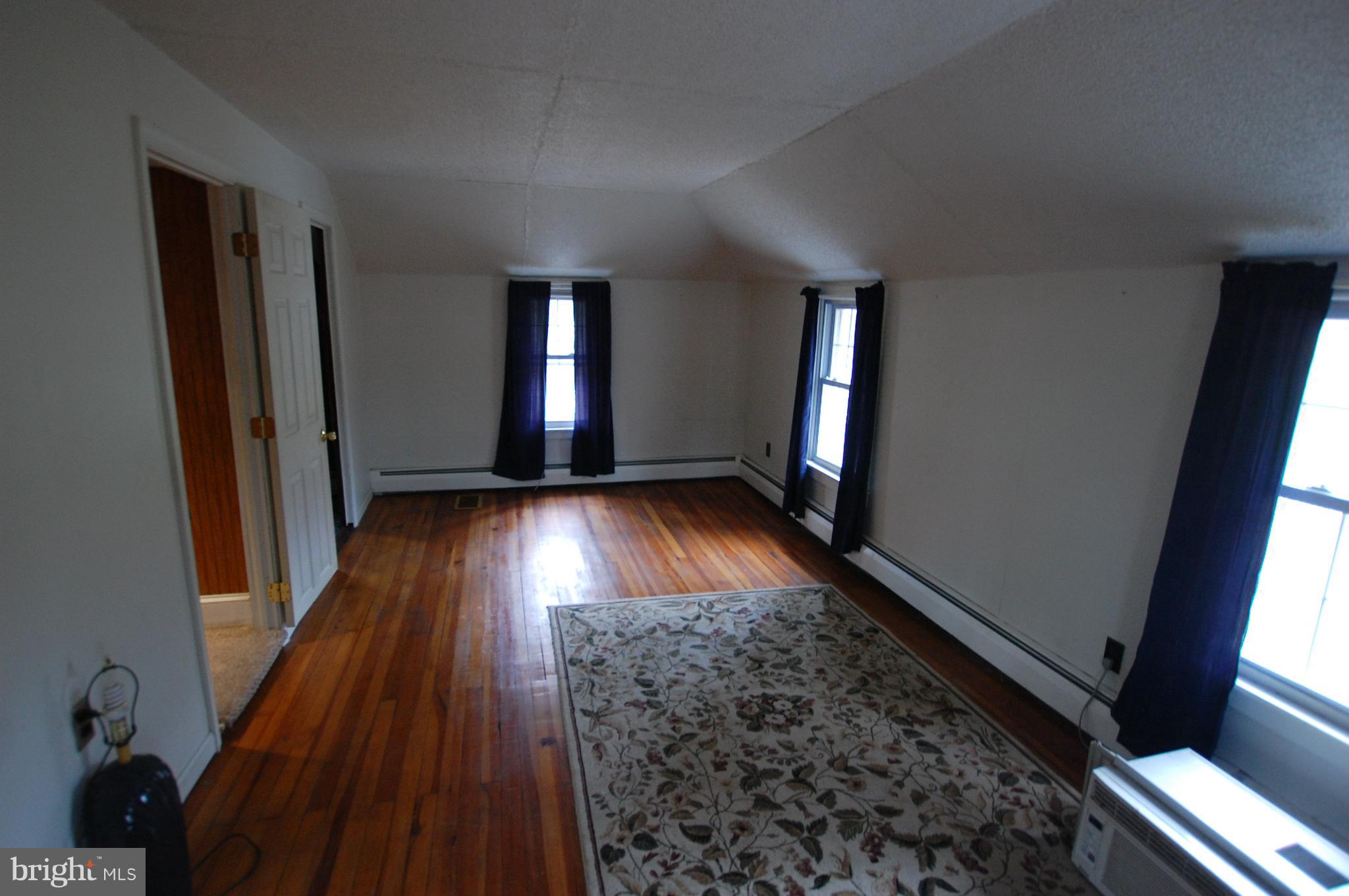 921 Ringing Rocks Park Pottstown, PA 19464 - Photo 24 of 36 Bedroom 3