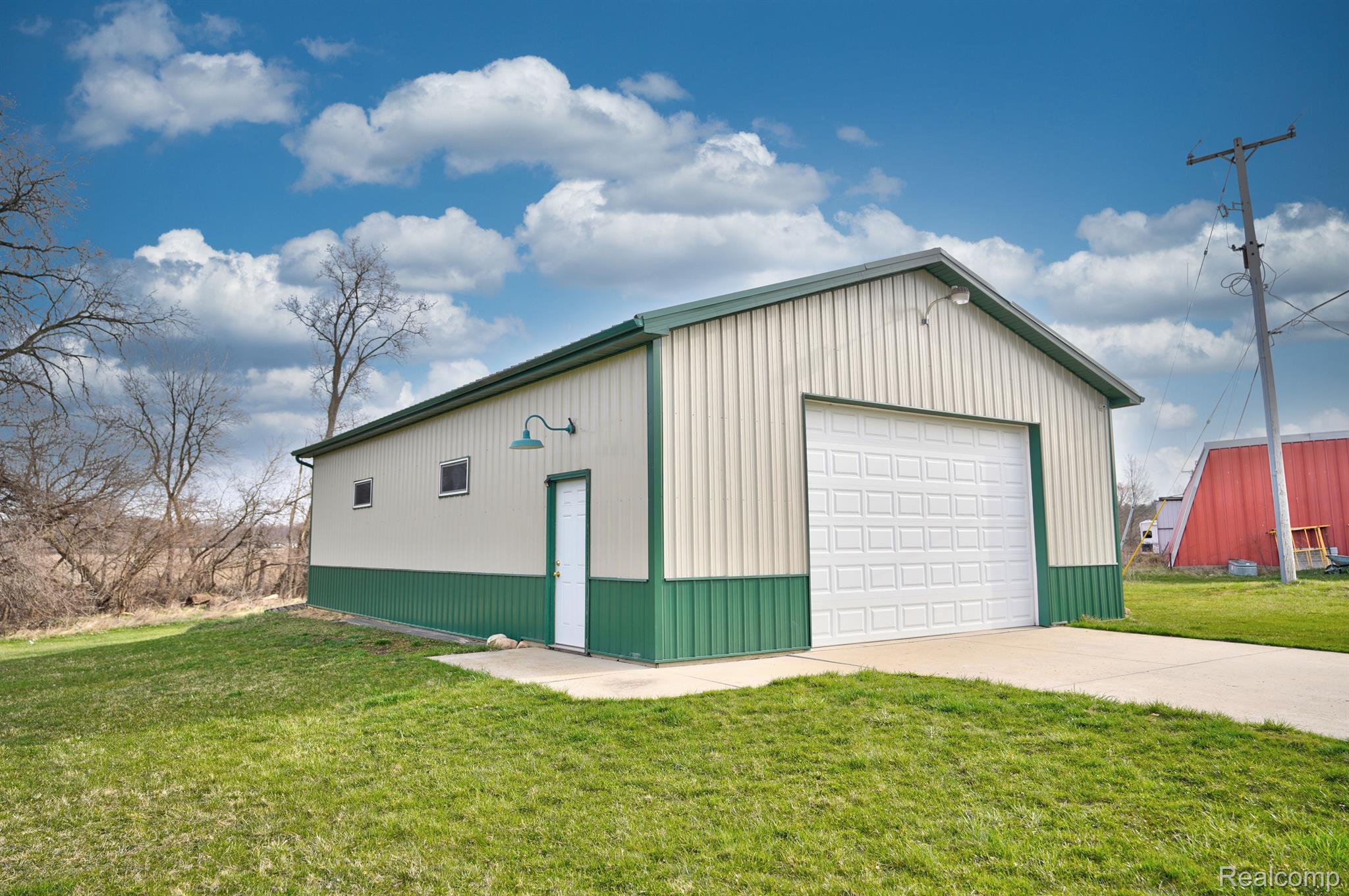 1514 West Hurd Road Clio, MI 48420 - Photo 8 of 41 Gallery Image 8