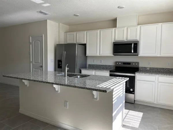 $2,750 | 13323 Pontoon Road, Winter Garden, FL 34787