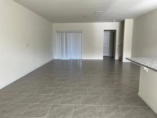 $2,750 | 13323 Pontoon Road, Winter Garden, FL 34787