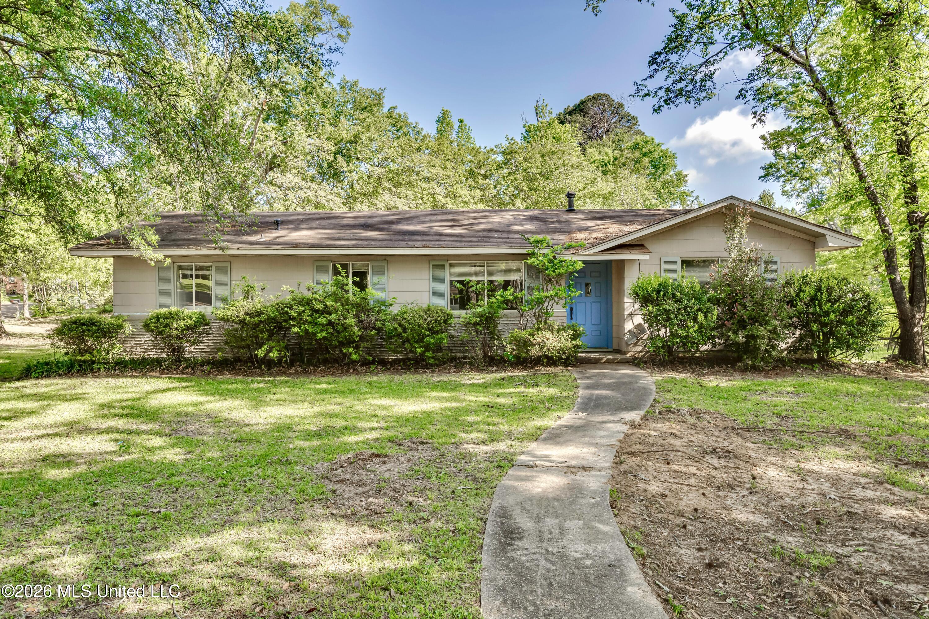 99BEF148-7240-4342-B96F-DF6301F52009_1_2