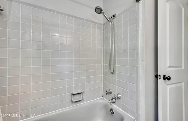 $1,450 | 823 Dunton Road, Clinton, MS 39056