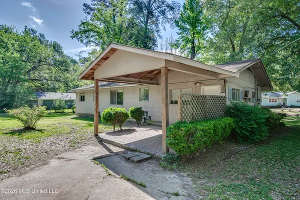 $1,450 | 823 Dunton Road, Clinton, MS 39056