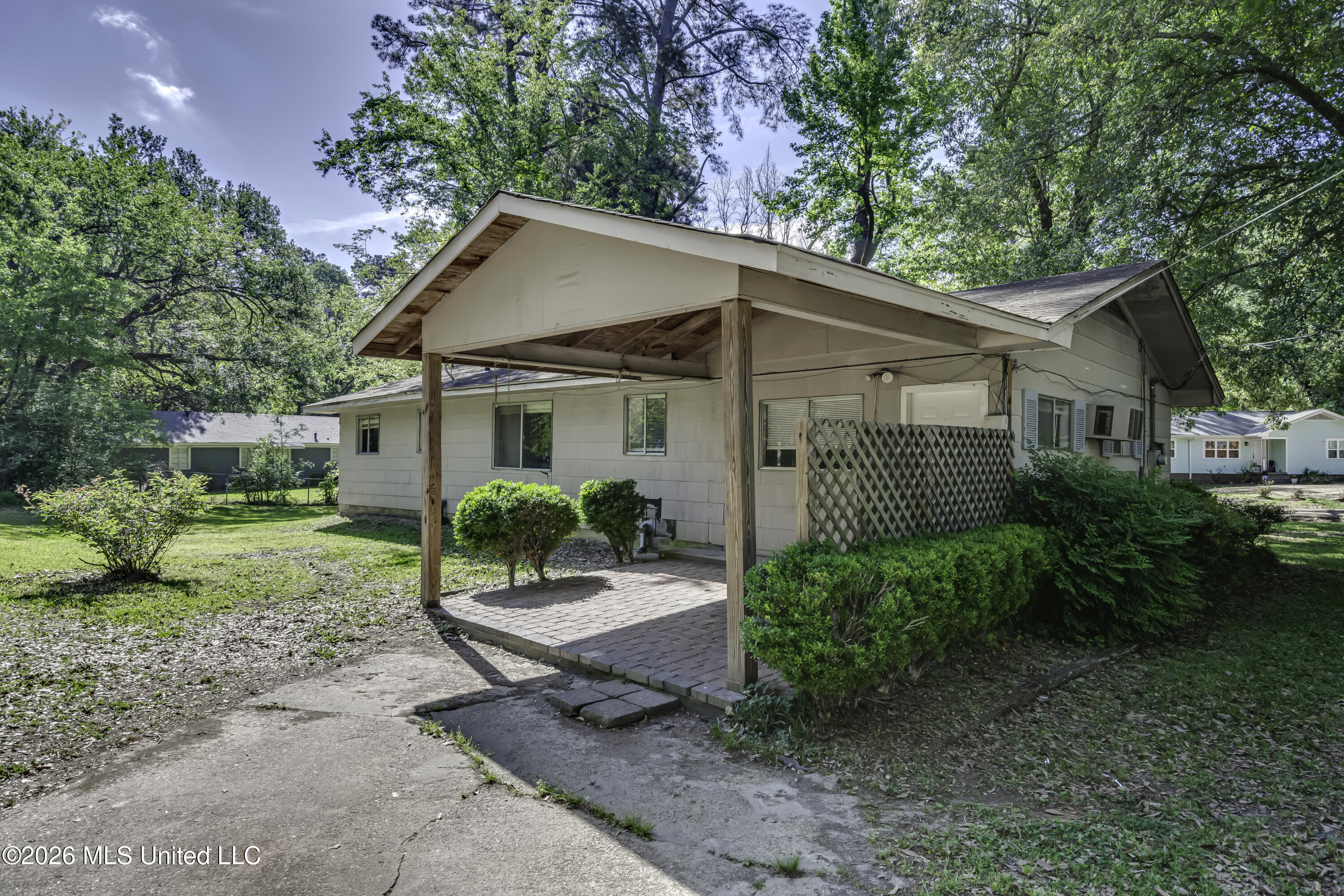 823 Dunton Road Clinton, MS 39056 - Photo 25 of 27 7CBC69FD-DDAB-45C0-A657-3966479327EA