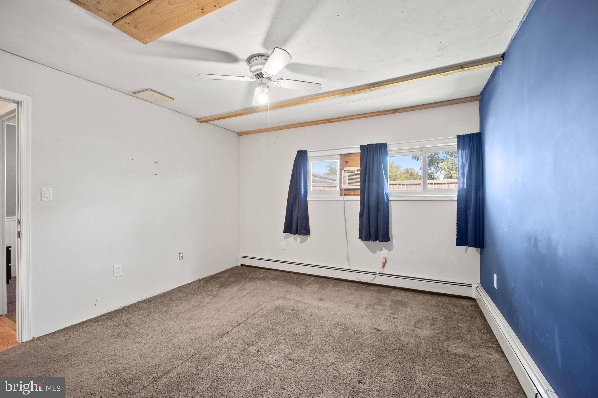 26 Balsam Road Levittown, PA 19057 - Photo 24 of 32 Main Bed