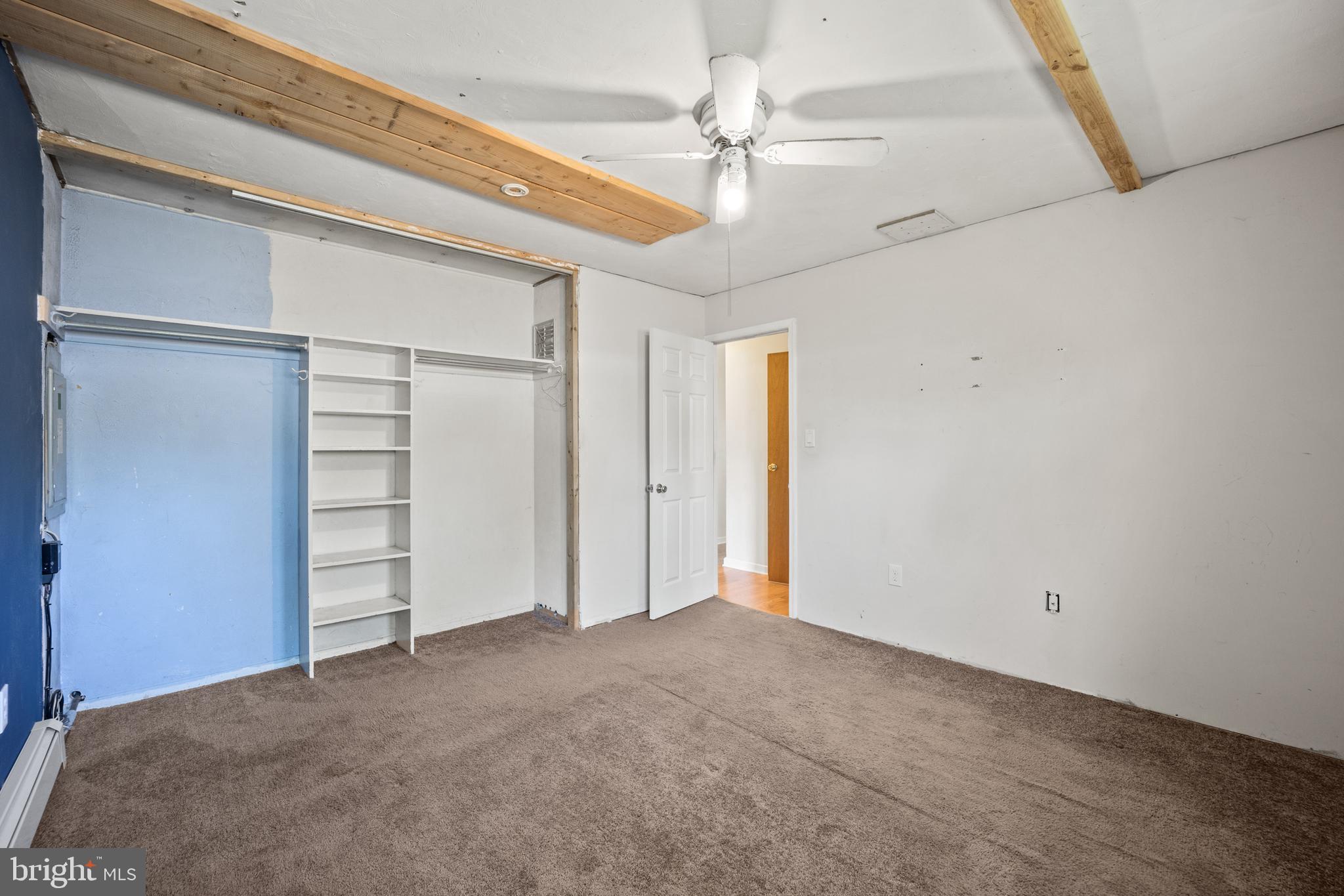26 Balsam Road Levittown, PA 19057 - Photo 25 of 32 Main bed