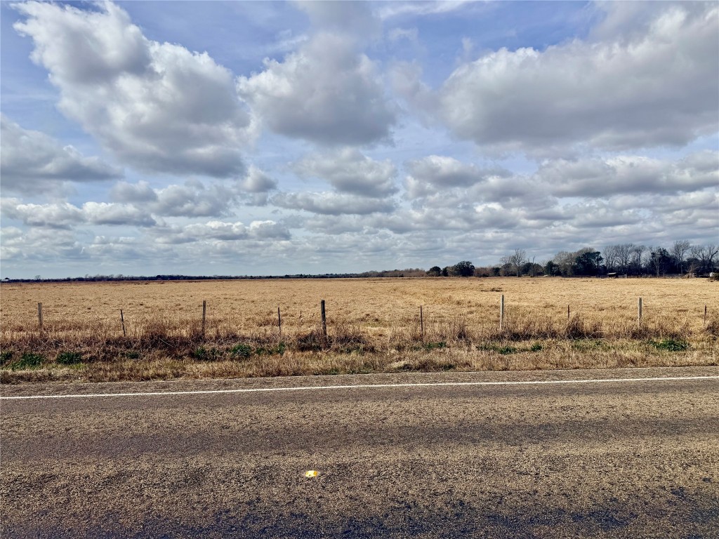 Tbd Tbd Fm-770 Liberty, TX 77575 - Photo 6 of 8 a view of city and mountain