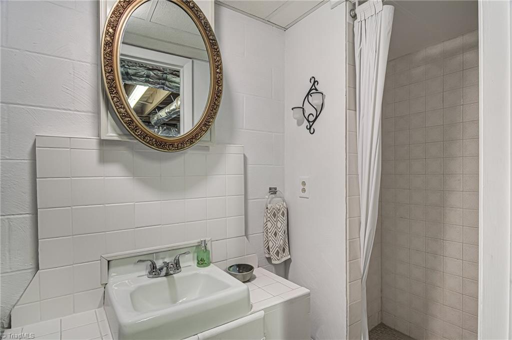 197 Buck Miller Road Mocksville, NC 27028 - Photo 32 of 39 Gallery Image 32