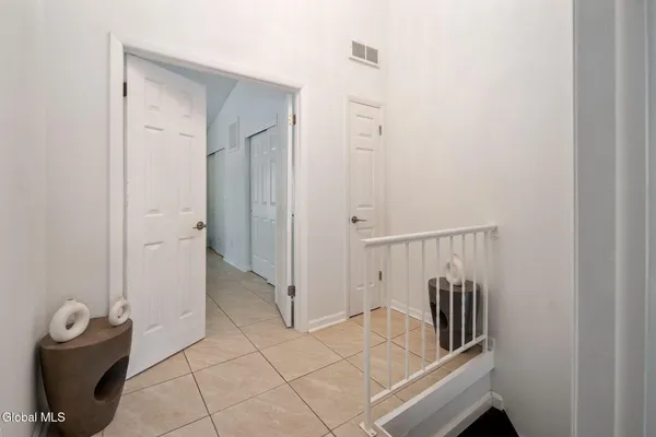 $265,000 | 13 Raleigh Drive, Halfmoon, NY 12065