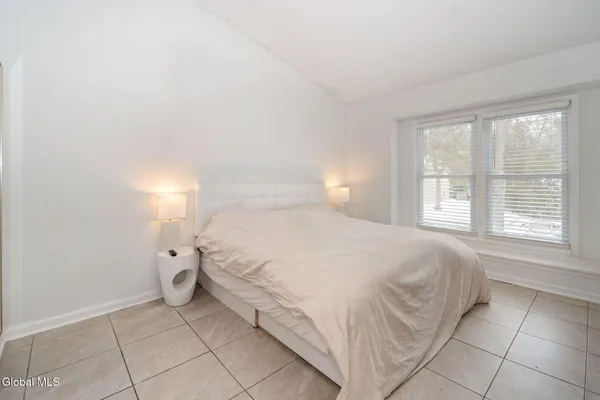 $265,000 | 13 Raleigh Drive, Halfmoon, NY 12065