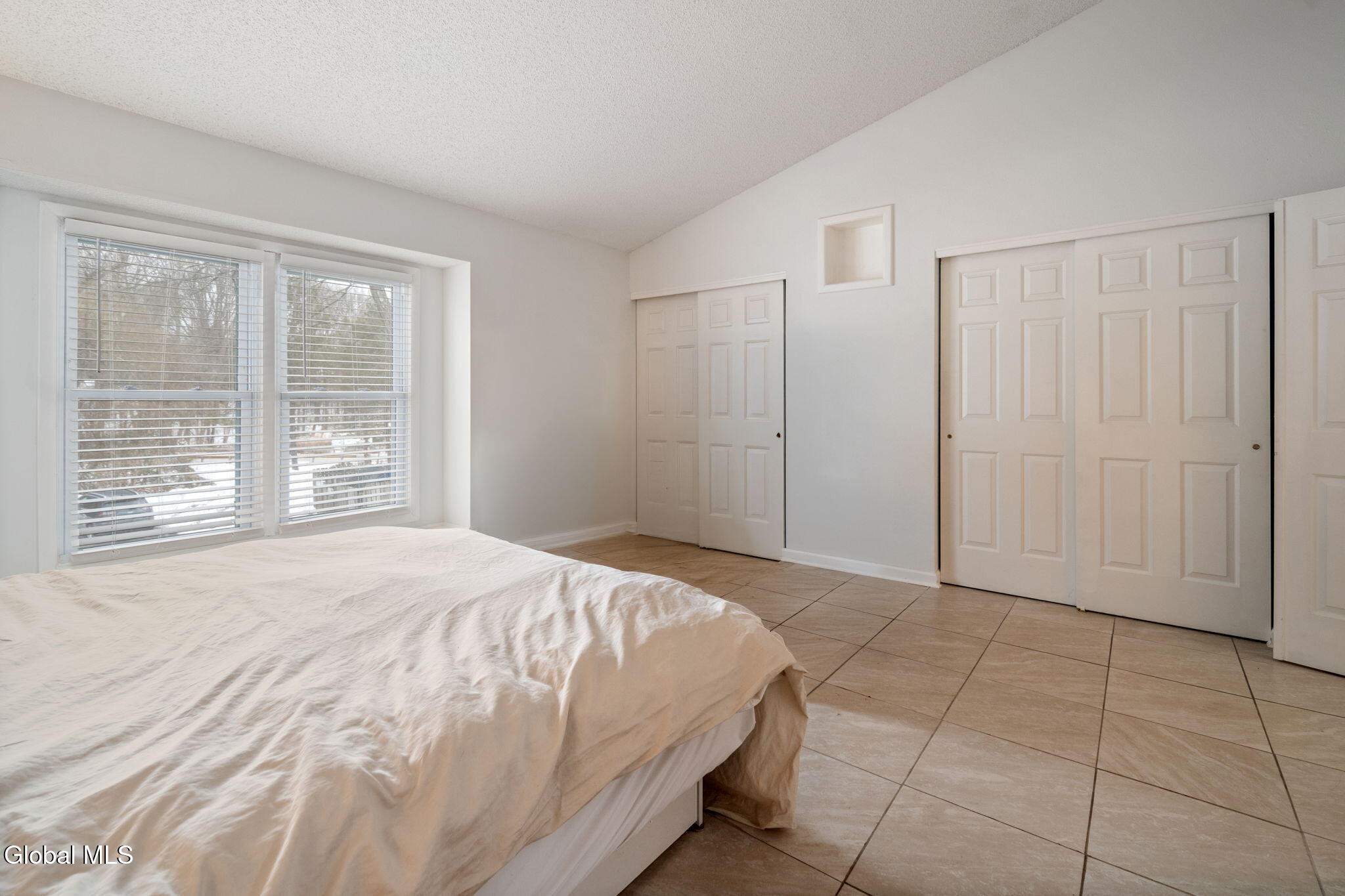 13 Raleigh Drive Halfmoon, NY 12065 - Photo 19 of 37 20-13RaleighDr_20