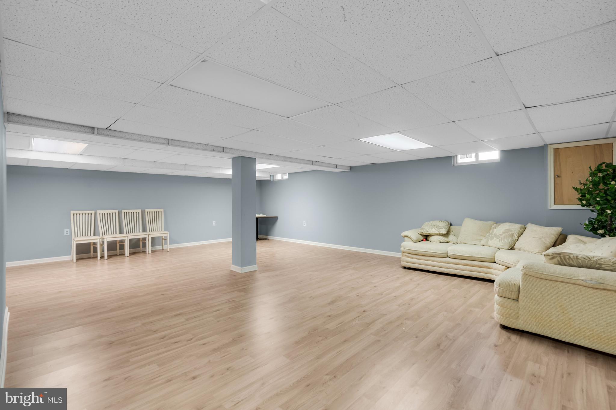 2 West High Ridge Road Cherry Hill, NJ 08003 - Photo 28 of 42 a living room with furniture and wooden floor