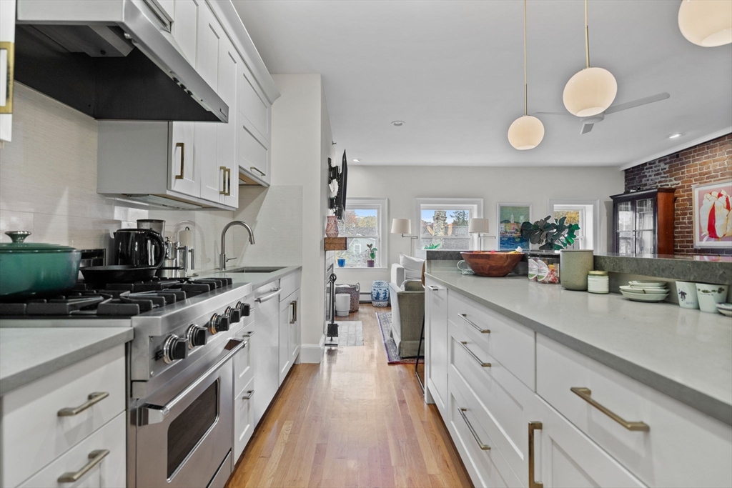 1778 Beacon Street, Unit 302 Brookline, MA 02445 - Photo 3 of 16