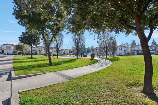 $529,000 | 3237 Bridgeway Drive, Rancho Cordova, CA 95670