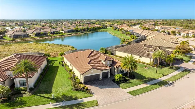 $699,000 | 20655 Granlago Drive, Venice, FL 34293